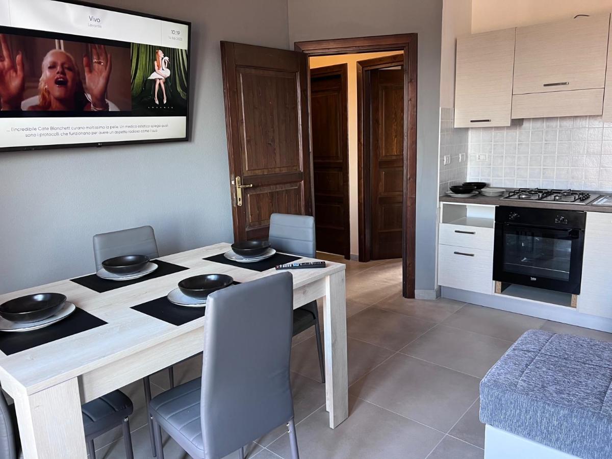Calypso Home Sea View Badesi Luaran gambar