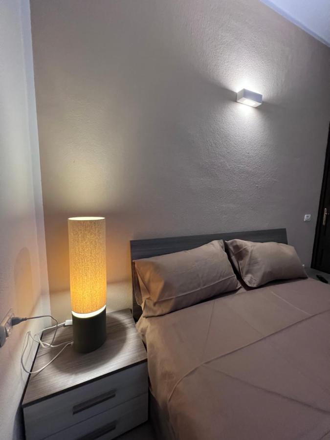Calypso Home Sea View Badesi Luaran gambar